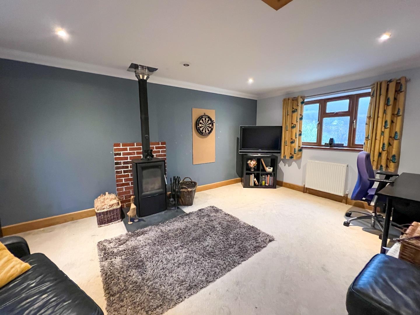 Garreg Road, Pontycymer, Bridgend County Borough, CF32 8EL